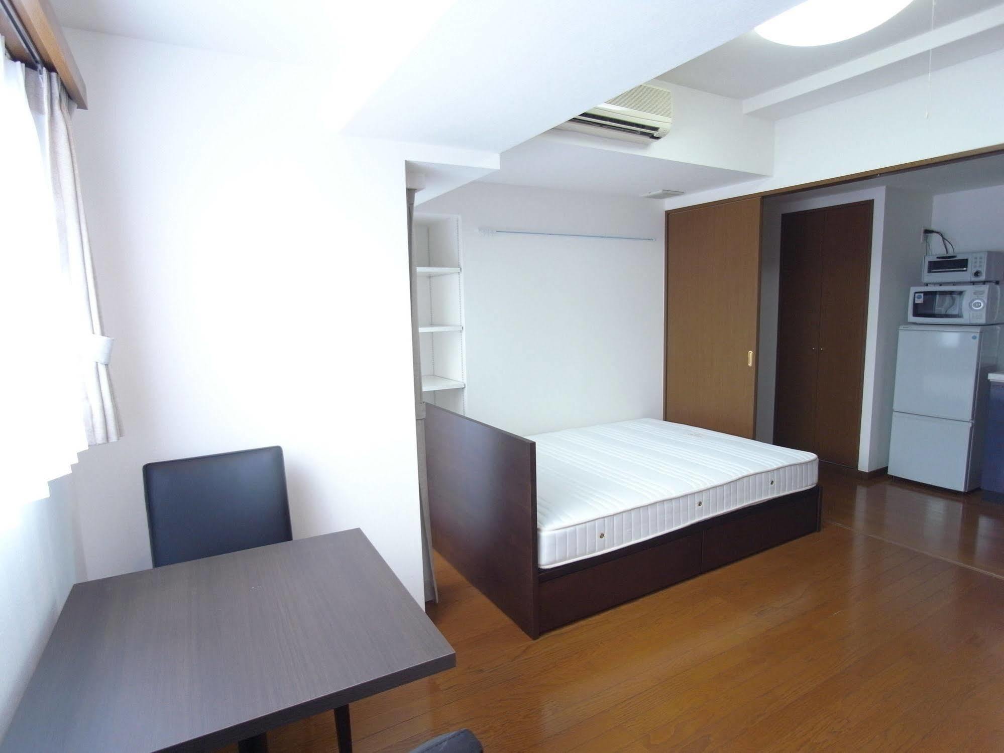 Palace Studio Shinjuku Parkside Tokyo Esterno foto